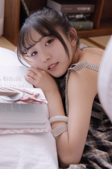 我女朋友的母亲3完整视频带翻译